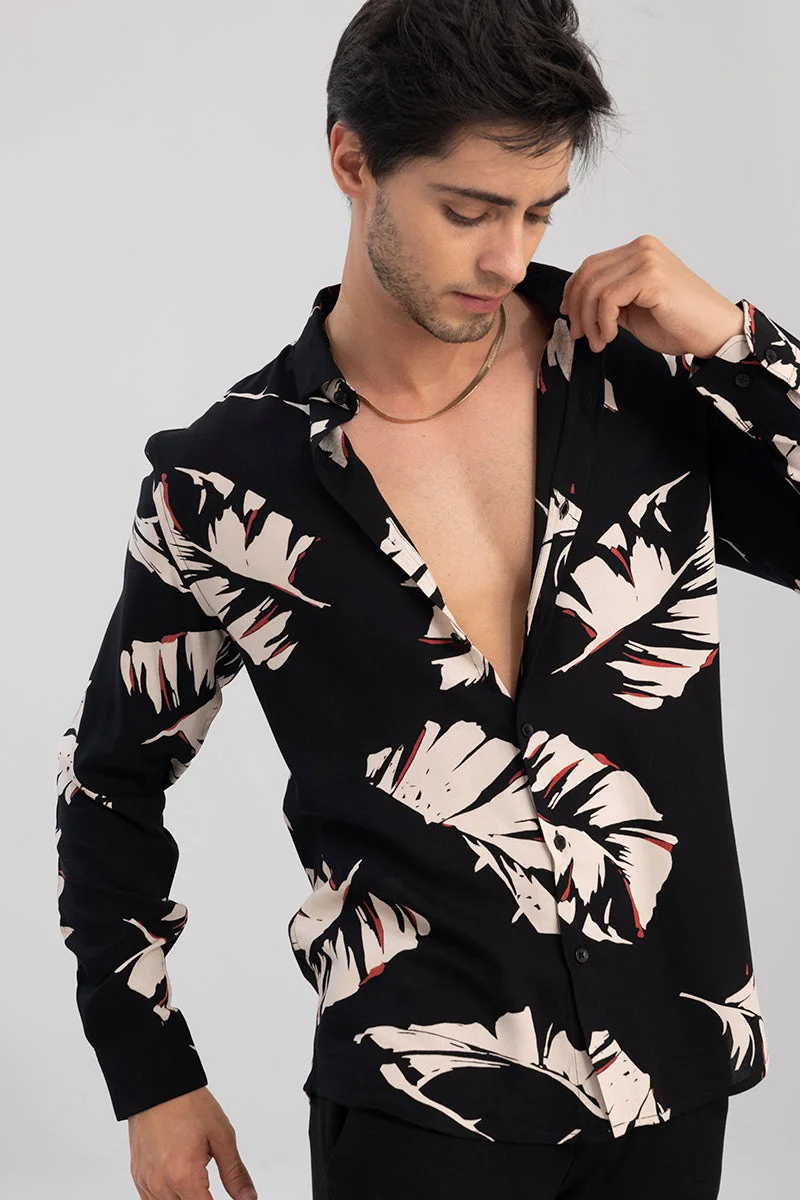 سنيتش Cut Leaf Black Shirt